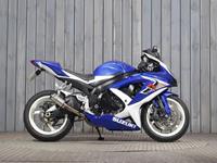 SUZUKI GSX-R750