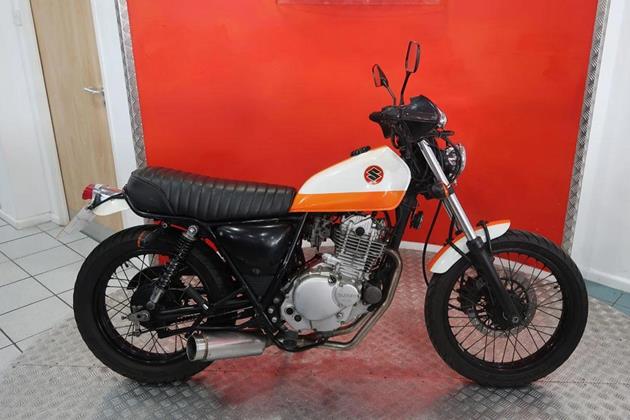 SUZUKI TU250