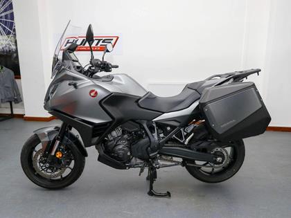 HONDA NT1100