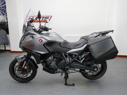 HONDA NT1100