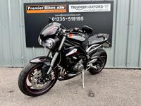 TRIUMPH STREET TRIPLE 765 RS