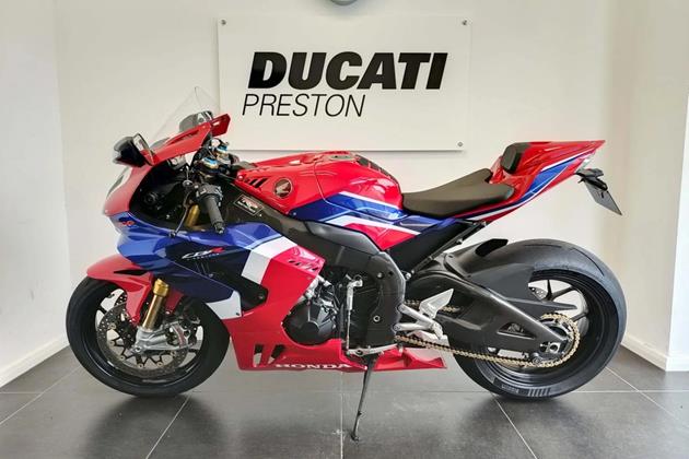 HONDA CBR1000RR-R FIREBLADE SP