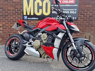 DUCATI STREETFIGHTER V4 