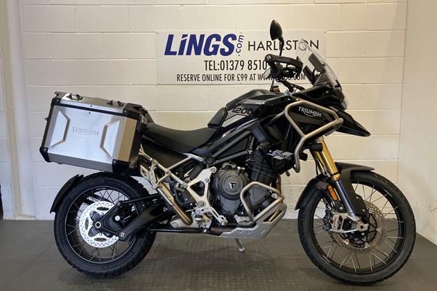 TRIUMPH TIGER 1200 RALLY PRO