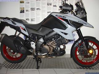 SUZUKI DL1050 V-STROM XT 