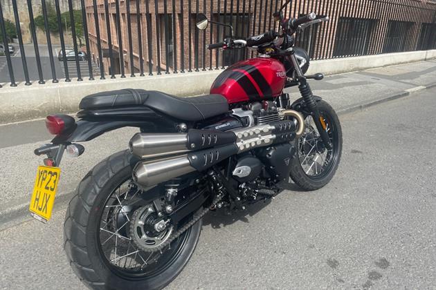 TRIUMPH SCRAMBLER 900