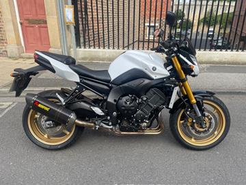 YAMAHA FZ8