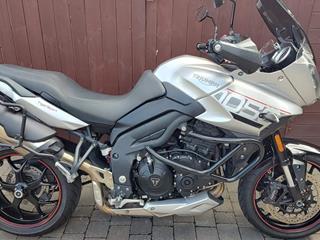 TRIUMPH TIGER 1050 