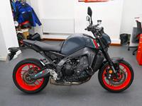 YAMAHA MT-09