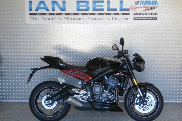 TRIUMPH STREET TRIPLE 765 R