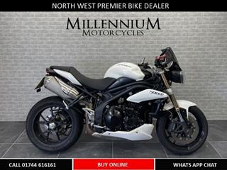 TRIUMPH SPEED TRIPLE 1050 