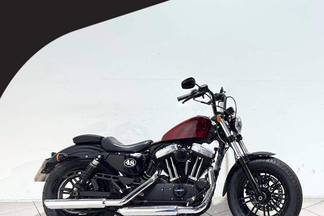 HARLEY-DAVIDSON SPORTSTER 1200