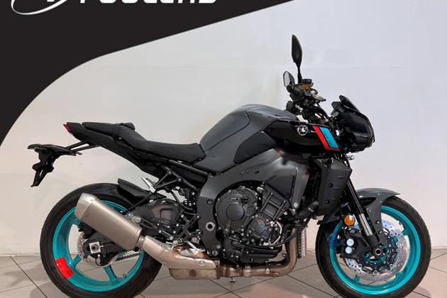 YAMAHA MT-10