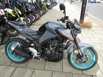 YAMAHA MT-03