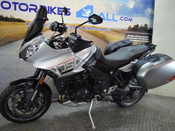 TRIUMPH TIGER 1050