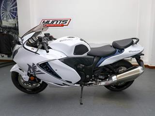 SUZUKI GSX1300R HAYABUSA 