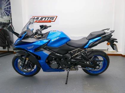 SUZUKI GSX-S1000GT