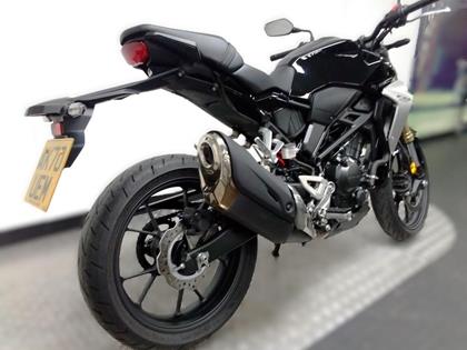 HONDA CB300R