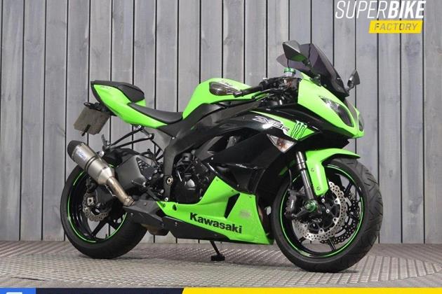 KAWASAKI ZX-6R