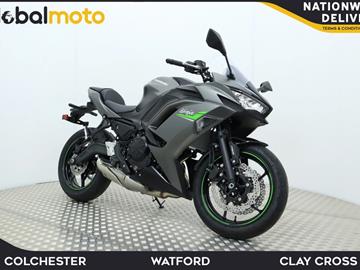 KAWASAKI NINJA 650