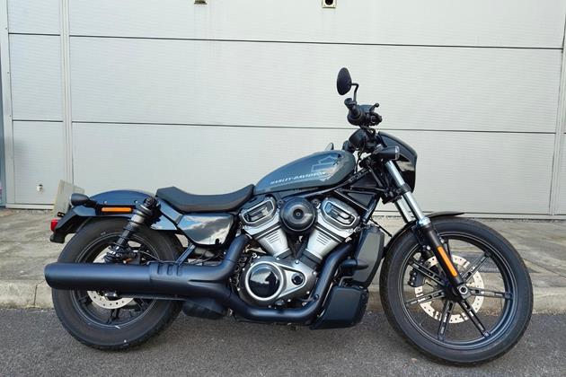 HARLEY-DAVIDSON NIGHTSTER 975