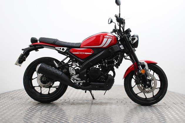 YAMAHA XSR125