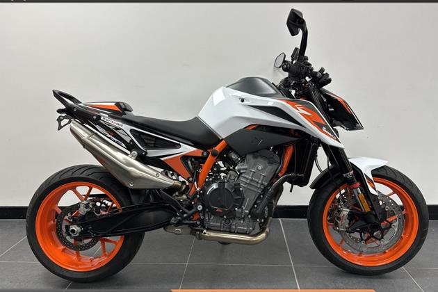 KTM 890 DUKE R