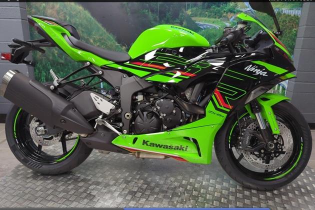 KAWASAKI ZX-6R