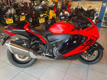 SUZUKI GSX1300R HAYABUSA