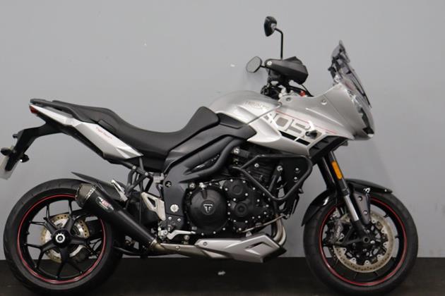 TRIUMPH TIGER 1050