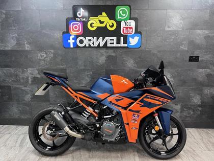 KTM RC390