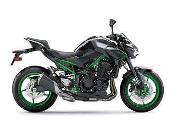 KAWASAKI Z900