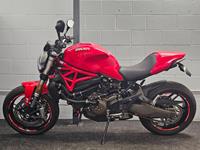 DUCATI MONSTER 821