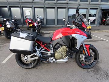 DUCATI MULTISTRADA V4S