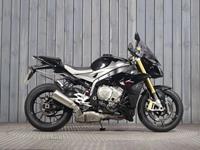 BMW S1000R