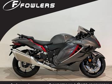 SUZUKI GSX1300R HAYABUSA