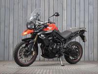 TRIUMPH TIGER 800