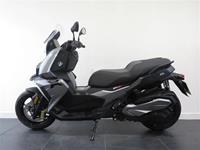 BMW C400X