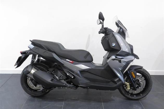 BMW C400X