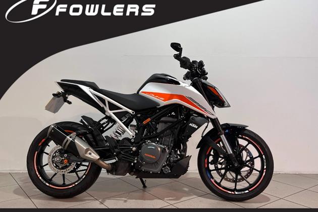 KTM 390 DUKE