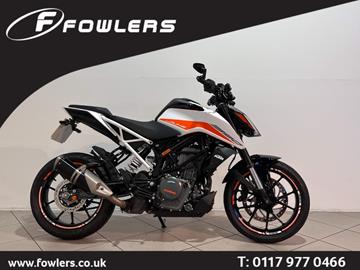 KTM 390 DUKE