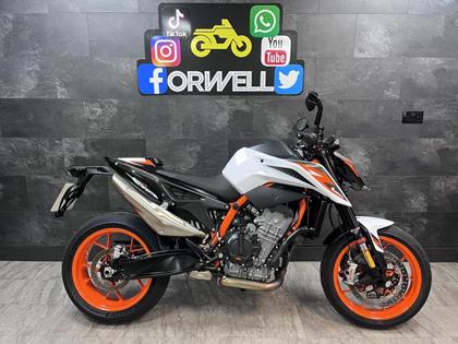 KTM 890 DUKE R