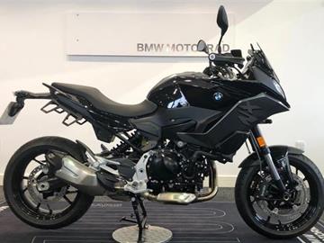 BMW F900XR