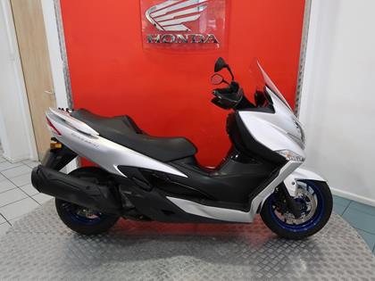 SUZUKI BURGMAN 400