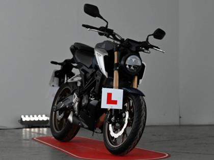 HONDA CBF125