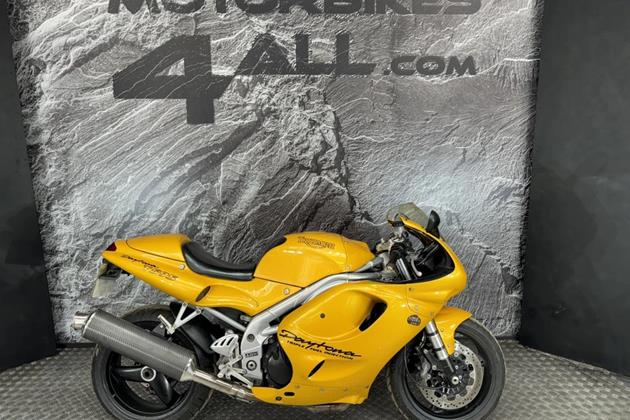 TRIUMPH DAYTONA T595