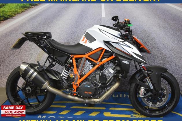 KTM 1290 SUPERDUKE R