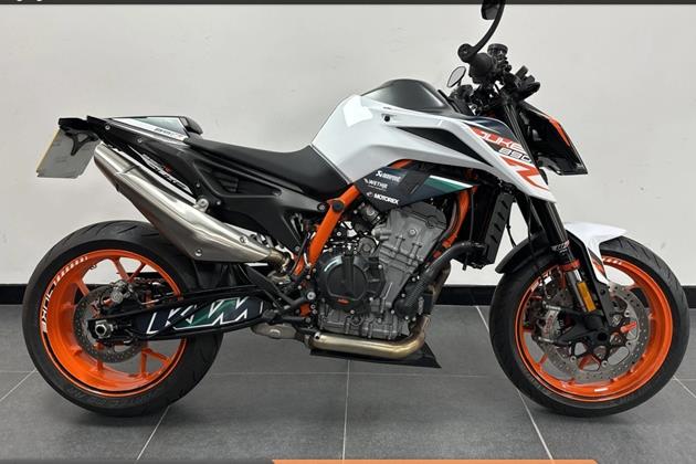 KTM 890 DUKE R