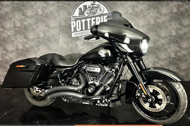 HARLEY-DAVIDSON STREET GLIDE