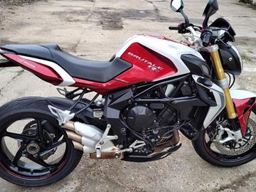 MV-AGUSTA BRUTALE 800